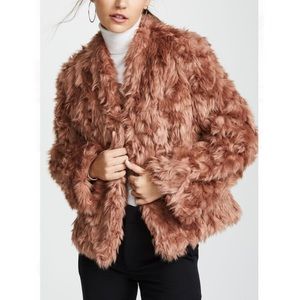 Vince plush faux fur cropped coat in pink umber